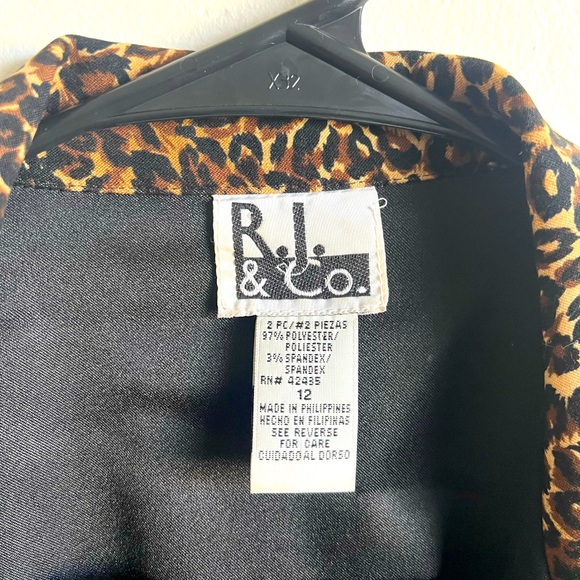 R.J. & Co Vintage black & leopard print blazer - Picture 2 of 2